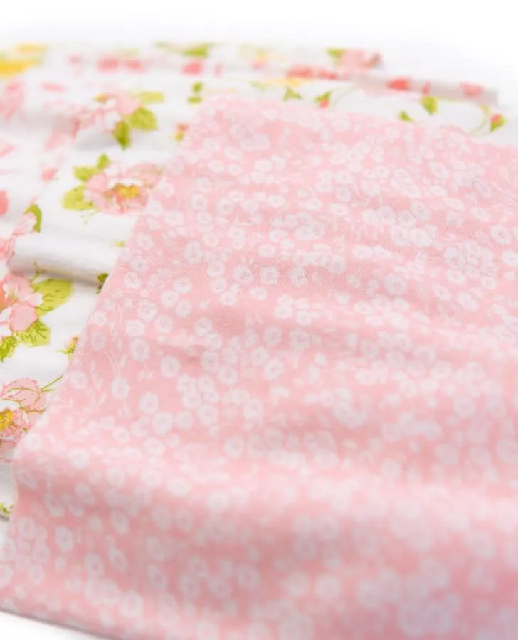 4 PK Rolled Blankets - Daisy Rose