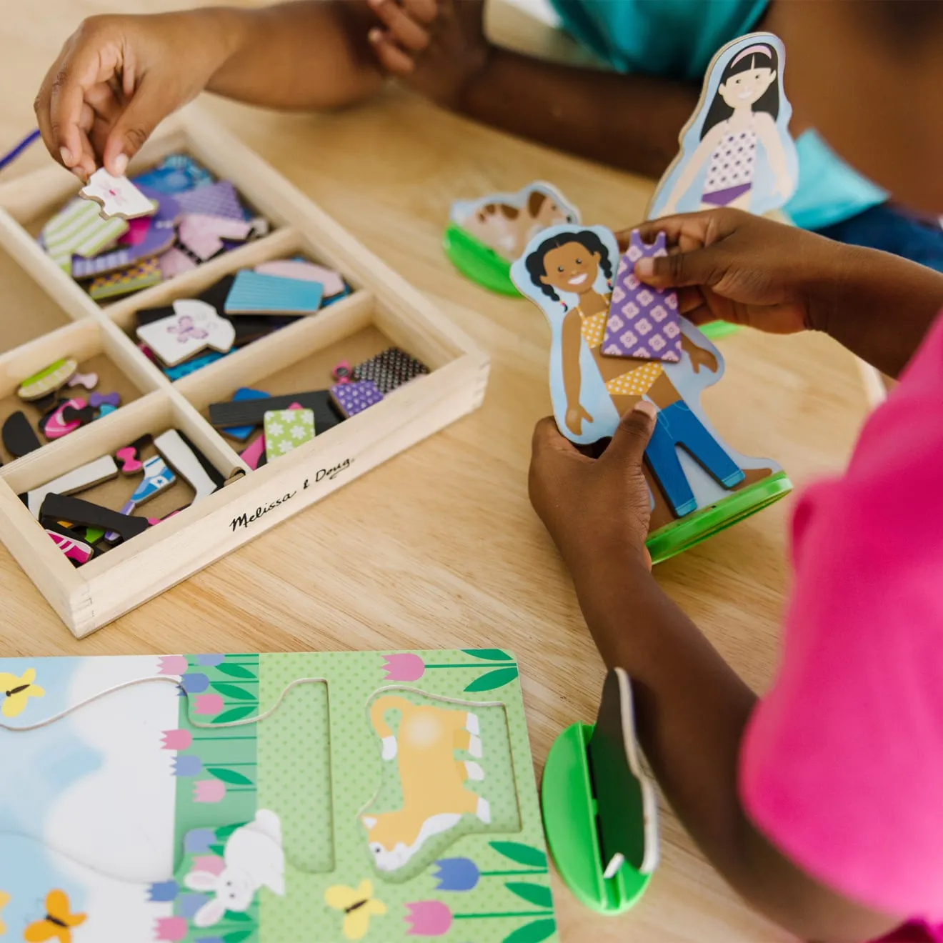 Best Friends Magnetic Dress-Up Play Set