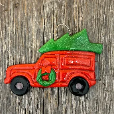 Jeep with Christmas Tree Ornament