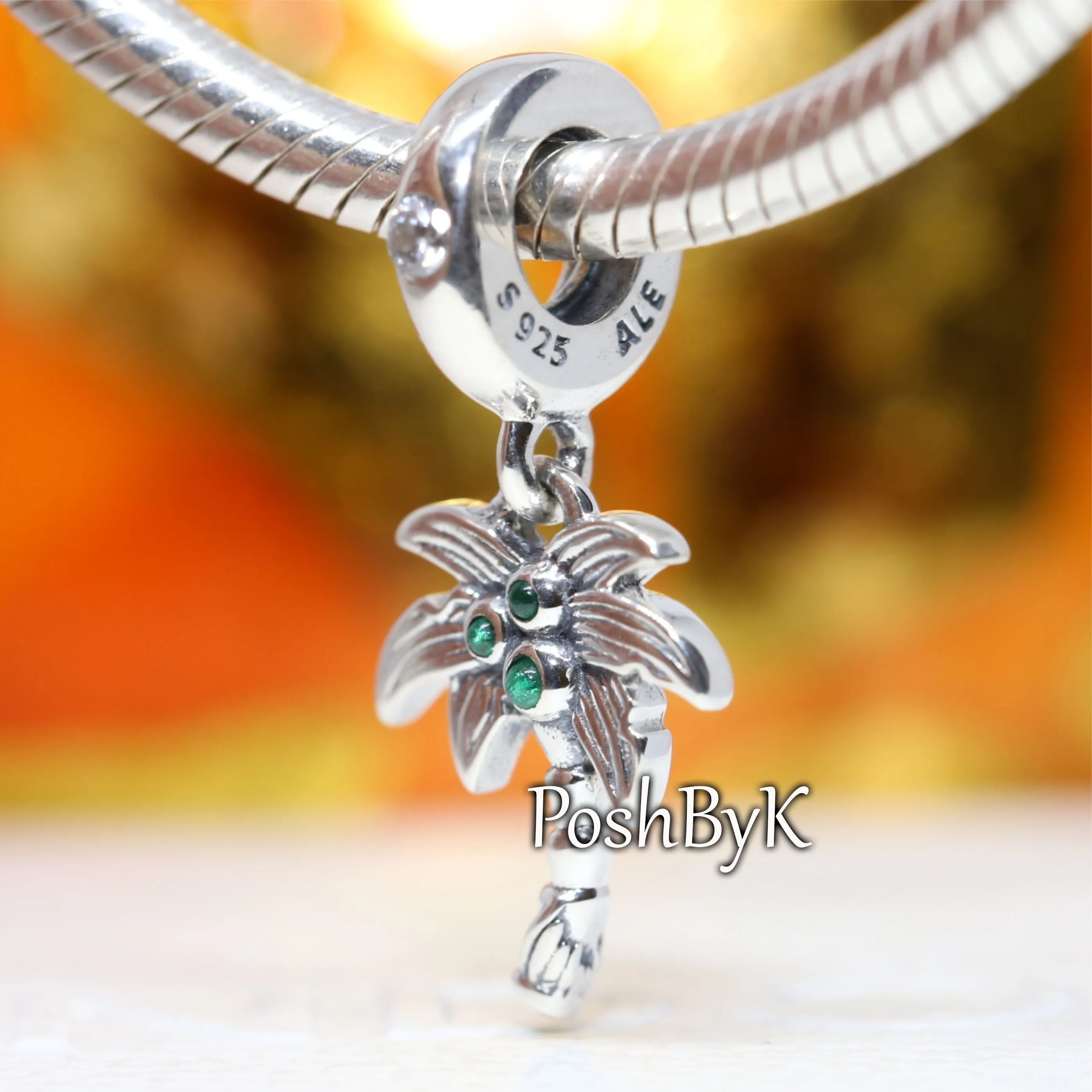 Palm Tree & Coconuts Charm 799438C01